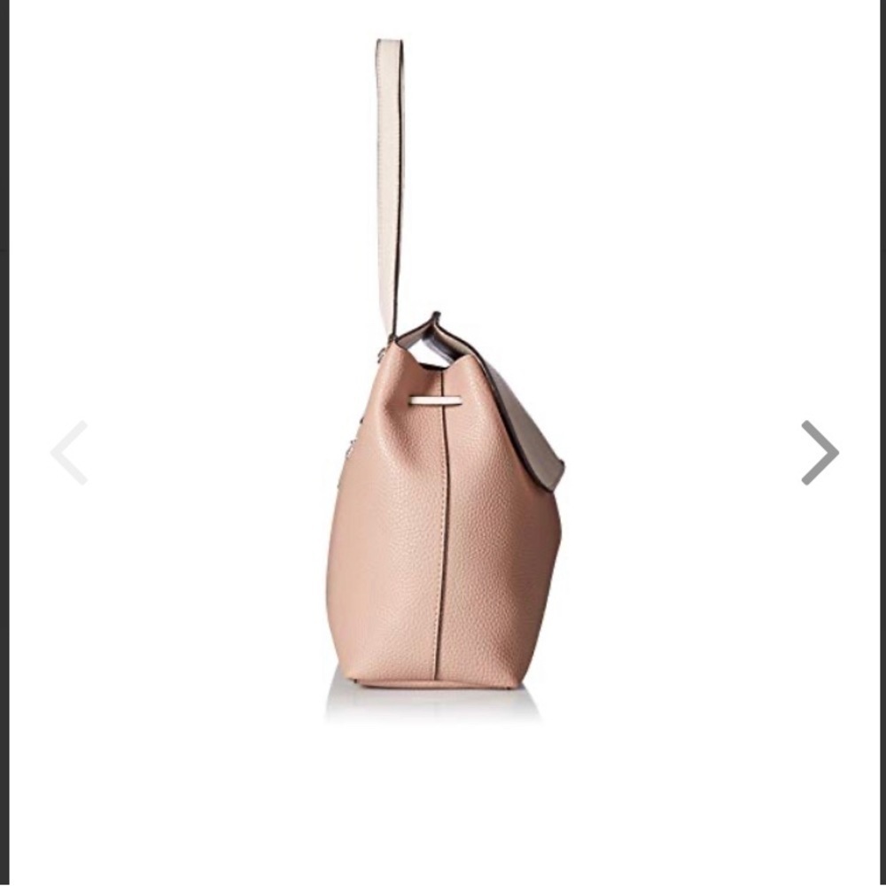 Guess purse nude - Picture 2 of 6